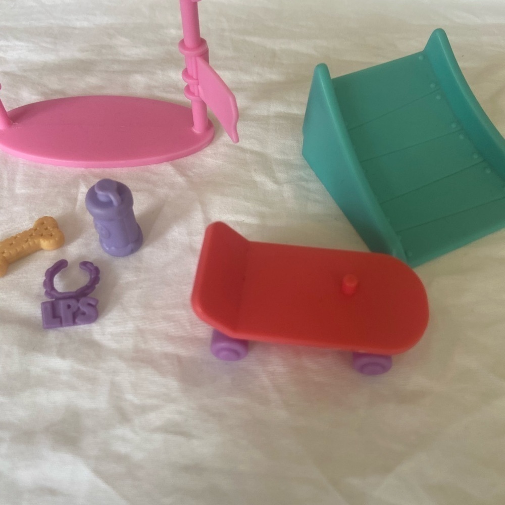 Littlest Pet Shop Trainin' Park Set Racing fun - Picture 10 of 11
